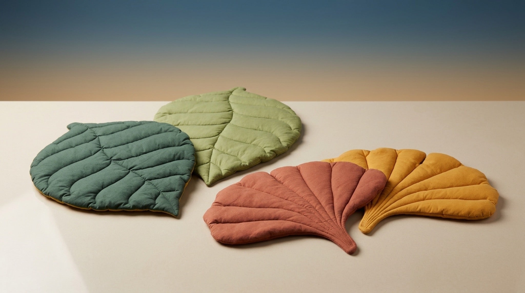 Premium Leaf-Shaped Pet Mat | Reversible Cotton Lounge Bed & Couch Throw